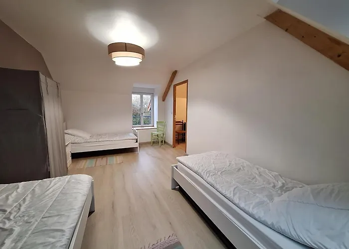 Les Hirondelles De La Baie 度假居