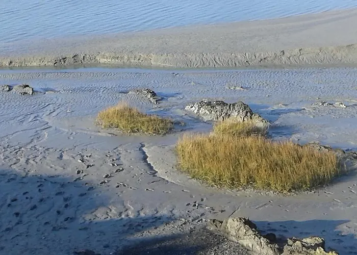 Les Hirondelles De La Baie 度假居
