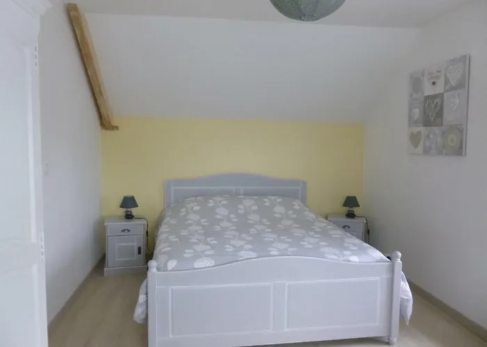 Les Hirondelles De La Baie 度假居 Vains