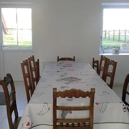 Les Hirondelles De La Baie Dom wakacyjny