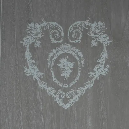 Les Hirondelles De La Baie