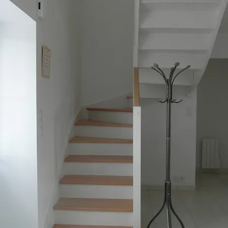 Les Hirondelles De La Baie Dom wakacyjny