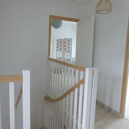 Les Hirondelles De La Baie Dom wakacyjny